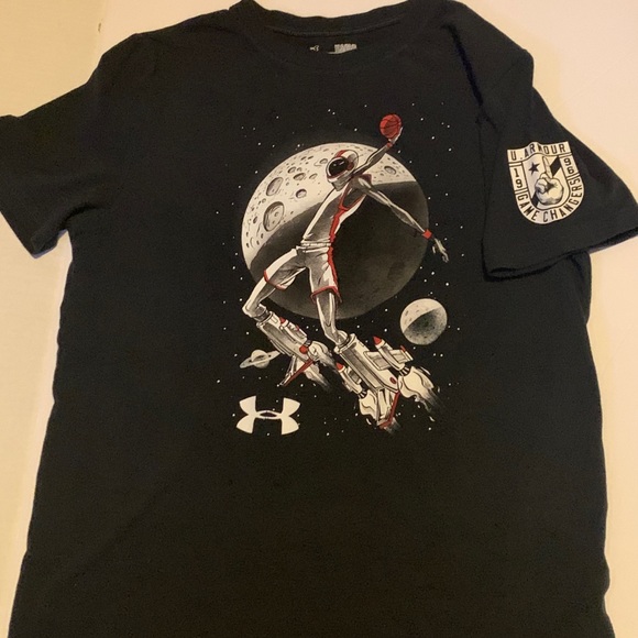 Under Armour Black shirt